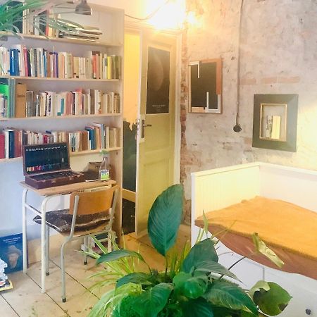 Bookstor Atelier Den Haag Ngoại thất bức ảnh