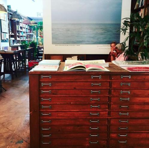 Bookstor Atelier Den Haag Ngoại thất bức ảnh